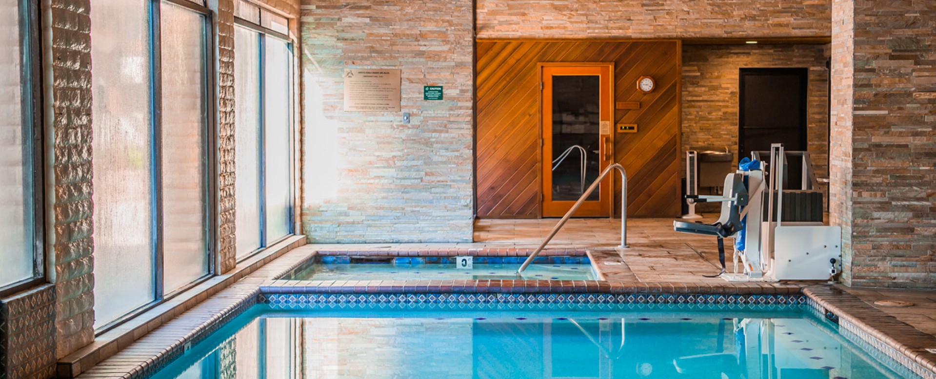 Best Western Plus Arroyo Roble Hotel - Indoor Pool